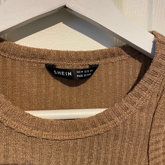 Beige crop top - Picture 4 of 5